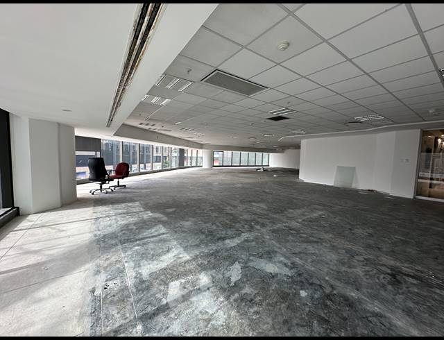 365M² OFFICE TO LET IN SANDTON CENTRAL